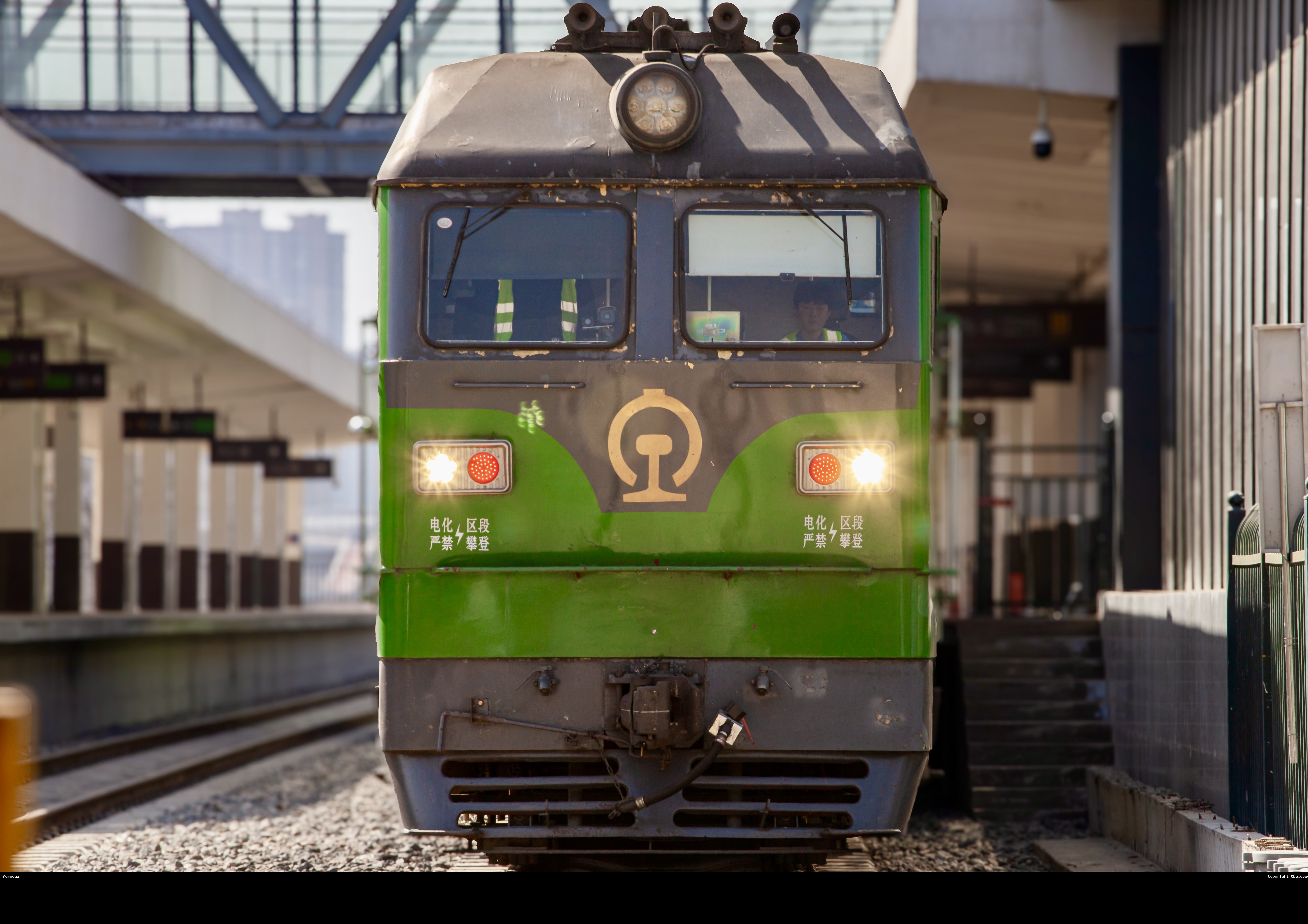 0560