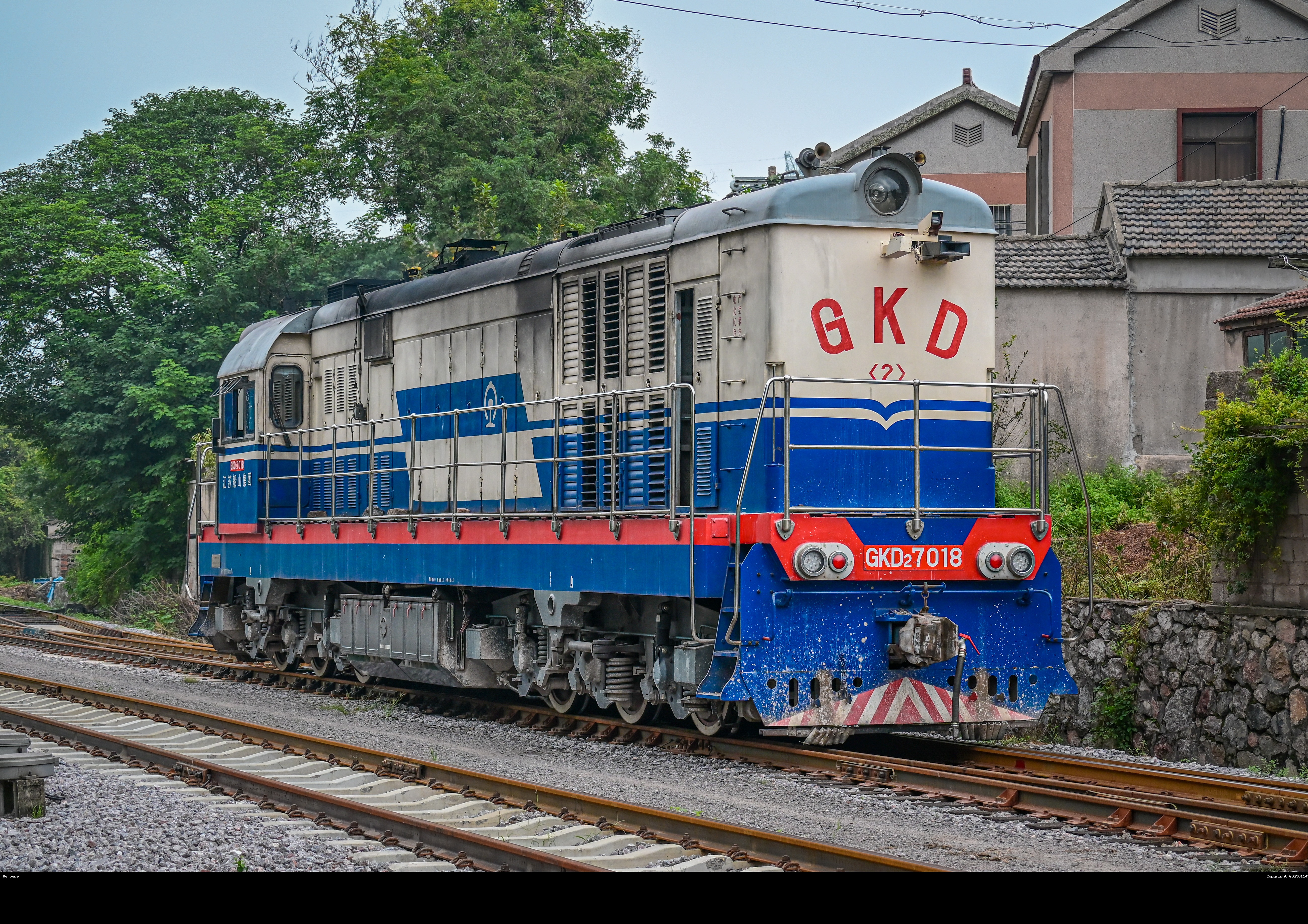 GKD2 7018