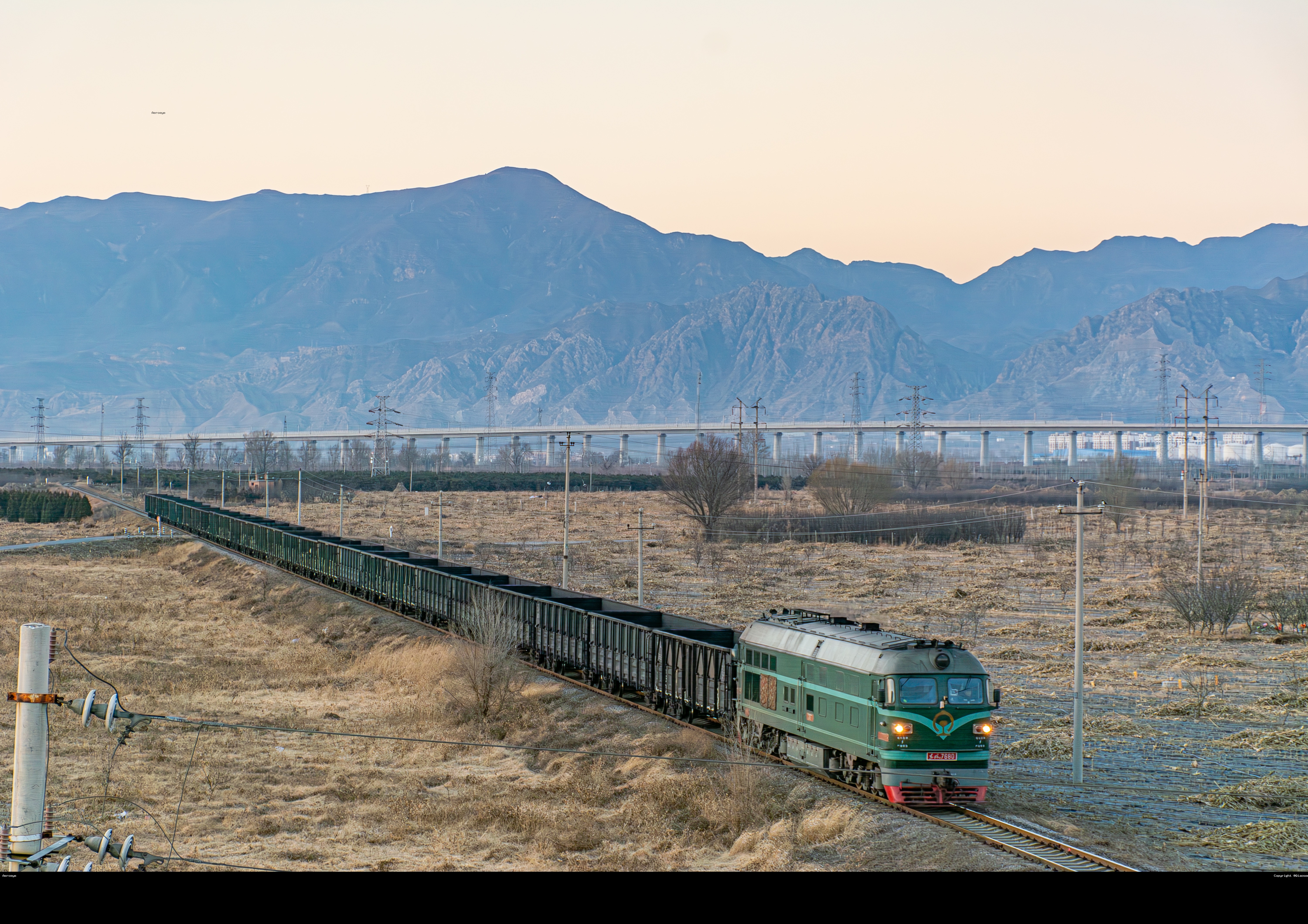 DF4-7680