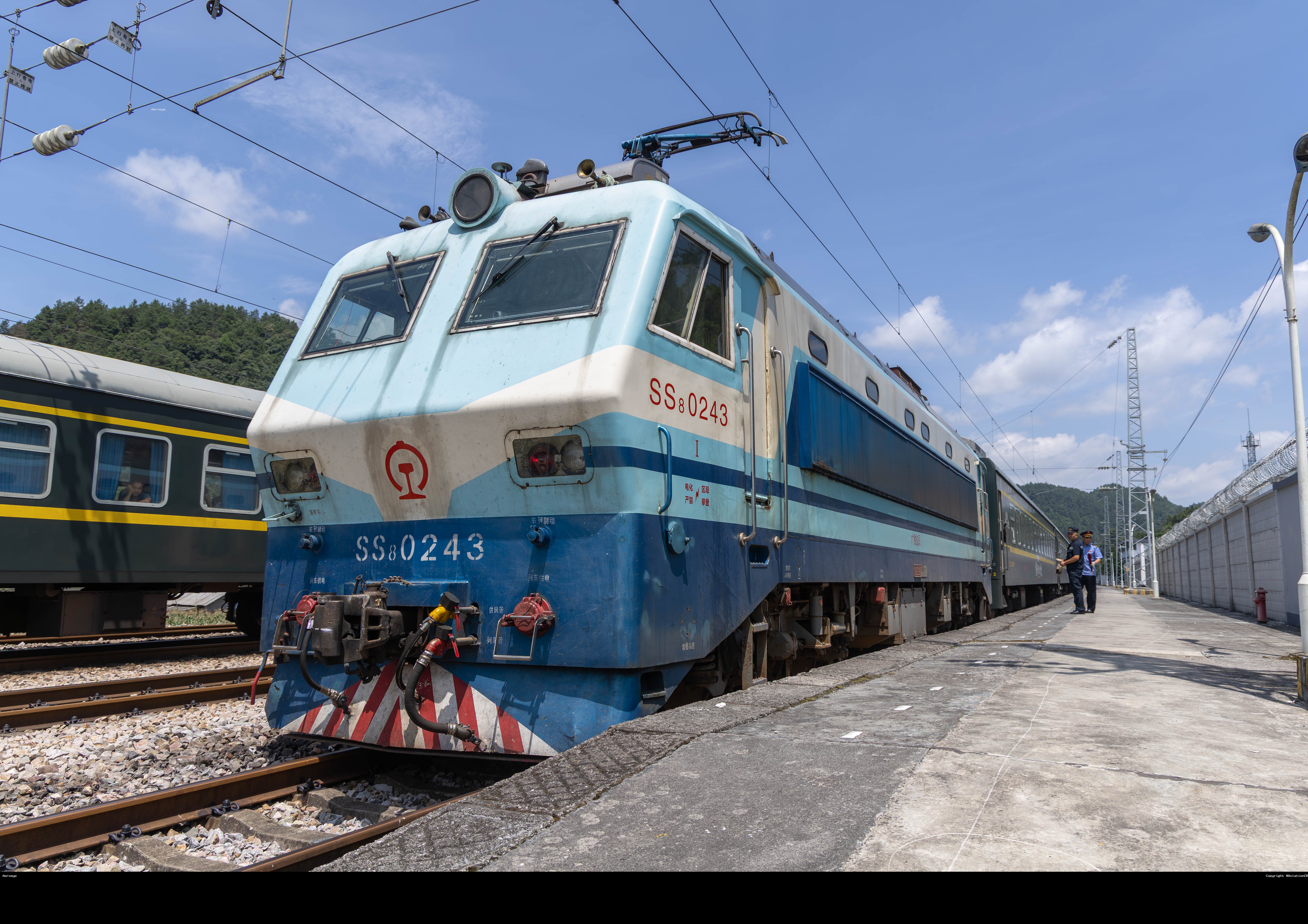 SS8-0243
